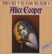 Cover: Nobody Likes... Alice Cooper Live